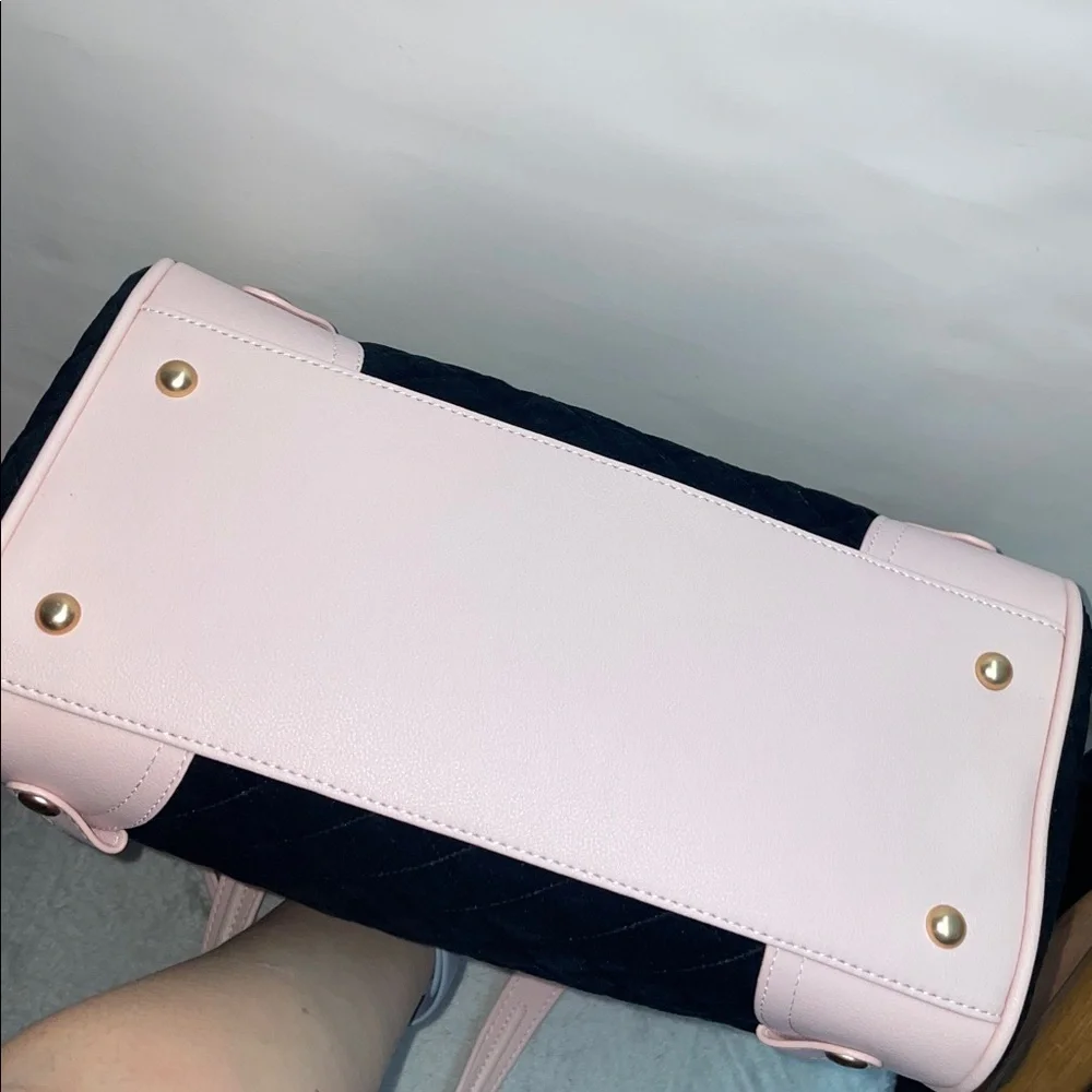 NWT Juicy Couture ‘Juicy Tale’ Tote - Picture 4 of 12
